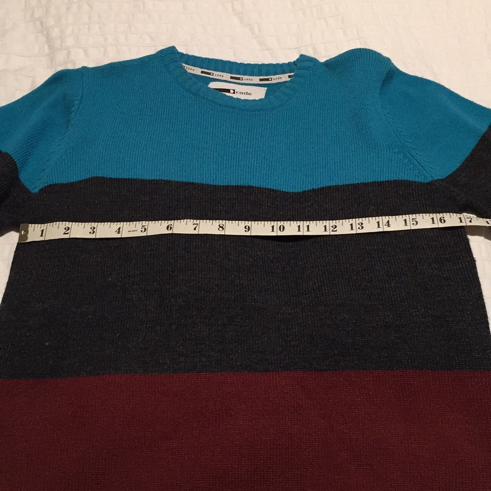 Men’s Sweater - Picture 5 of 7